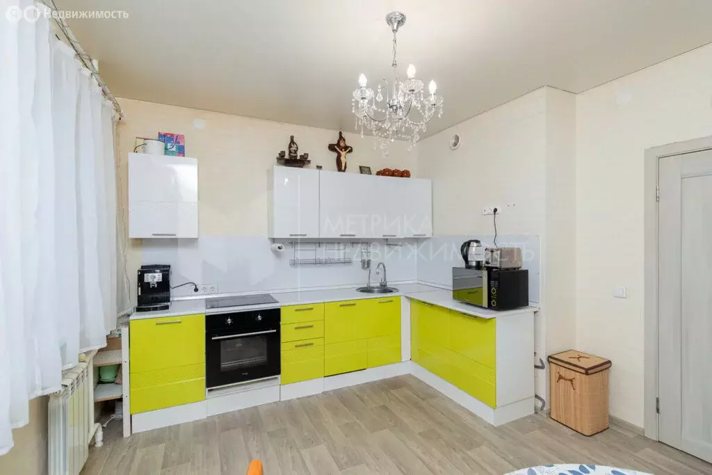 2-комнатная квартира: Тюмень, улица Мельникайте, 36к1 (58.6 м) - Фото 2