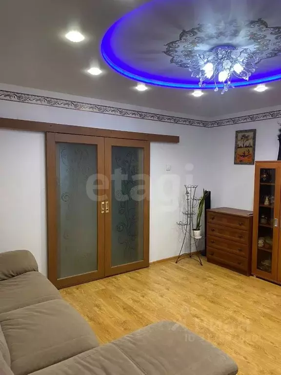 4-к кв. Кемеровская область, Прокопьевск ул. Есенина, 26 (80.3 м) - Фото 0