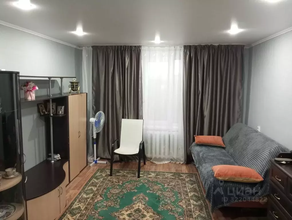 1-к кв. Татарстан, Нижнекамск ул. 50 лет Октября, 2А (36.0 м) - Фото 0