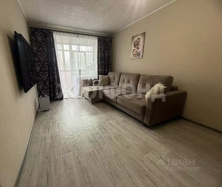 2-к кв. Томская область, Томск ул. Лебедева, 87 (58.0 м) - Фото 0