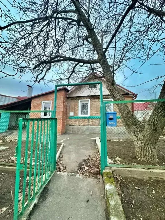 Дом в Ростовская область, Аксай ул. Луначарского (38 м) - Фото 0