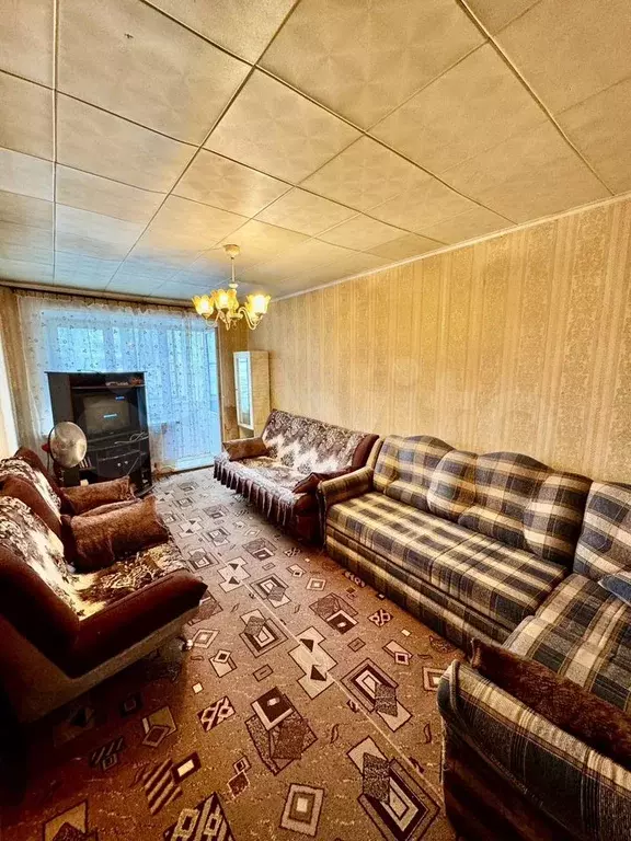 3-к. квартира, 61 м, 2/2 эт. - Фото 0
