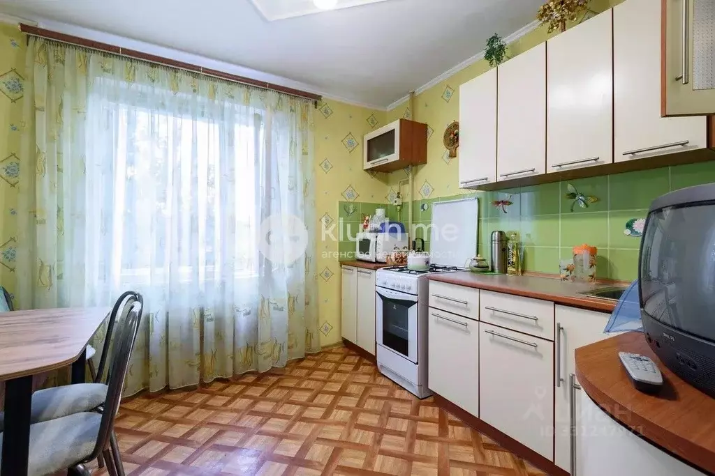 2-к кв. Татарстан, Казань ул. Кул Гали, 9/95 (50.8 м) - Фото 1