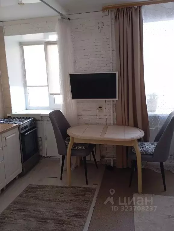 Студия Омская область, Омск ул. 5-я Кордная, 27 (25.3 м) - Фото 1