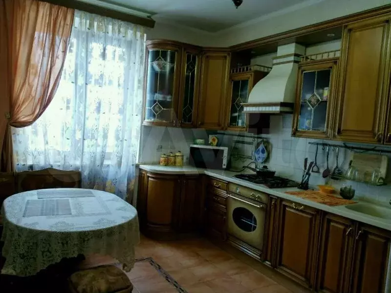 3-к. квартира, 90м, 3/5эт. - Фото 1