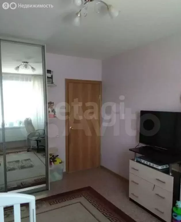 3-комнатная квартира: Томск, улица Архитектора Василия Болдырева, 4 ... - Фото 1