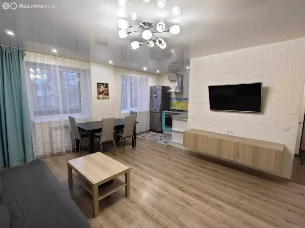 1-комнатная квартира: Екатеринбург, Академическая улица, 24 (43.9 м) - Фото 2