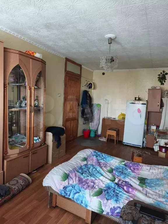 Комната 18 м в 2-к., 4/4 эт. - Фото 1
