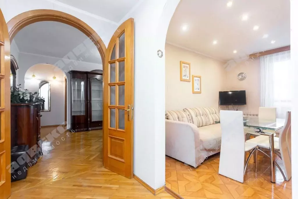 3-к кв. Санкт-Петербург просп. Авиаконструкторов, 42к3 (99.6 м) - Фото 1