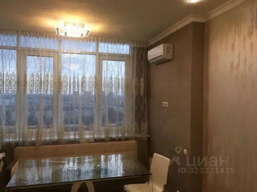 2-к кв. Московская область, Реутов ул. Реутовских ополченцев, 6 (90.0 ... - Фото 1