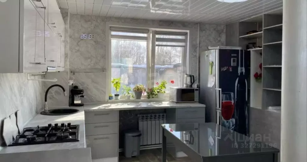 Дом в Хабаровский край, Хабаровск Кубанская ул., 24 (175 м) - Фото 1