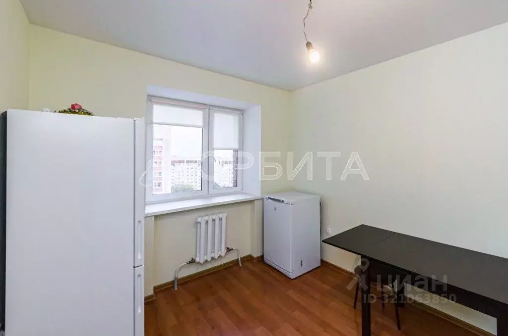 2-к кв. Тюменская область, Тюмень Широтная ул., 138 (67.2 м) - Фото 1