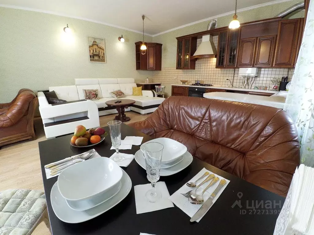 2-к кв. Татарстан, Казань ул. Мулланура Вахитова, 8 (52.0 м) - Фото 0