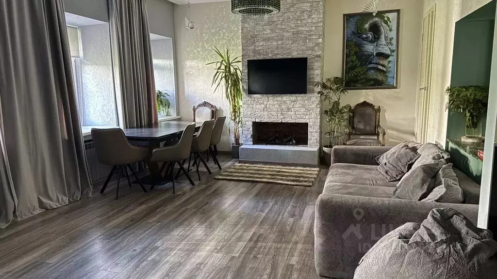 2-к кв. Ярославская область, Ярославль пл. Челюскинцев, 16 (80.0 м) - Фото 2