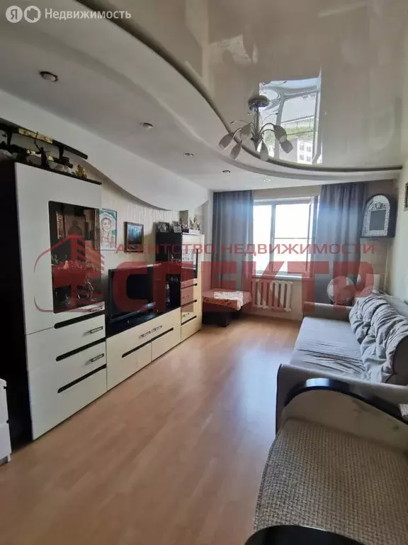 3-комнатная квартира: Владимир, улица Тихонравова, 3 (65 м) - Фото 1