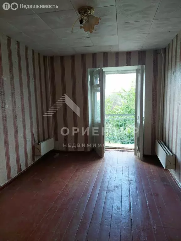1к в 4-комнатной квартире (12.1 м) - Фото 0