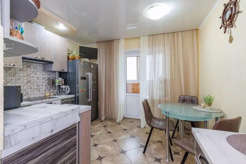 2-к кв. Брянская область, Брянск ул. Комарова, 55 (72.0 м) - Фото 2