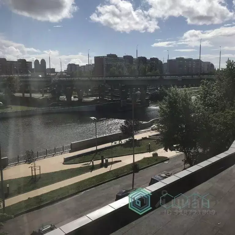 2-к кв. Калининградская область, Калининград наб. Адмирала Трибуца, 39 ... - Фото 0