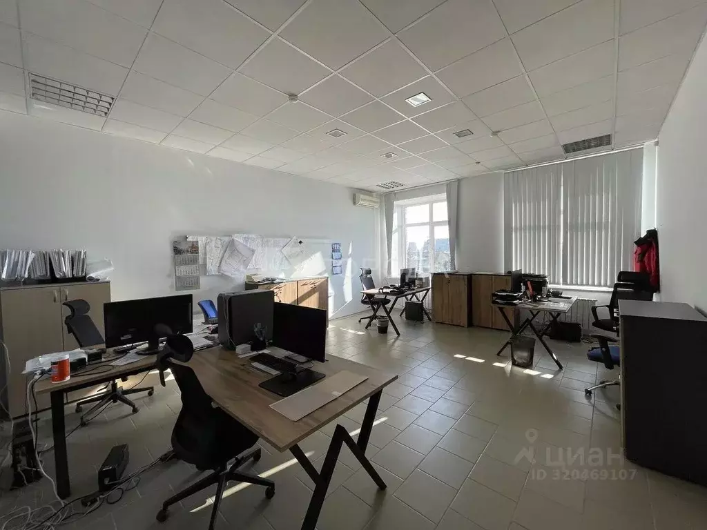 Офис в Новосибирская область, Новосибирск Тайгинская ул., 15 (475 м) - Фото 1