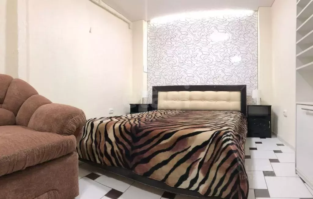 2-к кв. Крым, Ялта ул. Боткинская, 3Г (80.0 м) - Фото 1