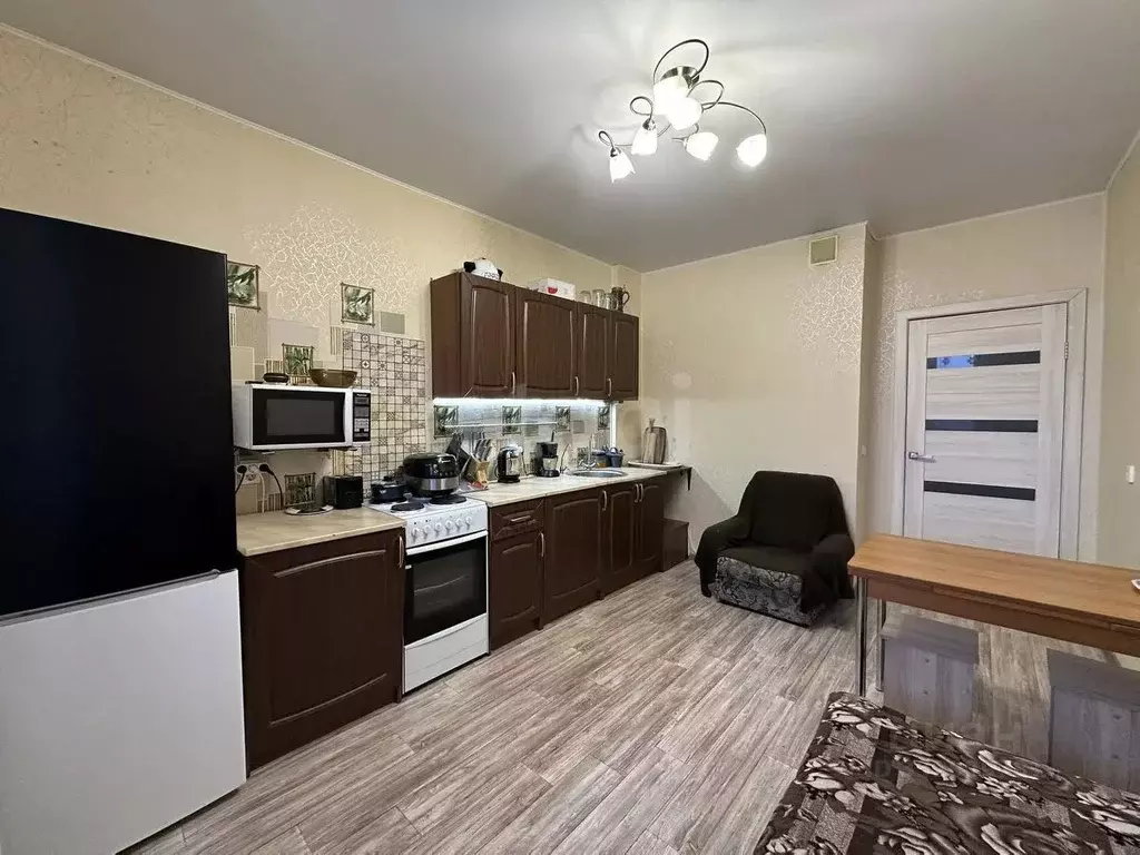 1-к кв. Тюменская область, Тюмень ул. Монтажников, 43 (42.3 м) - Фото 1