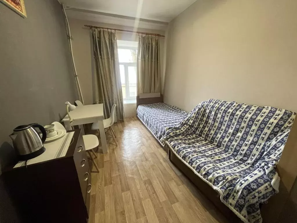 Комната Санкт-Петербург ул. Воскова, 15-17 (11.8 м) - Фото 1