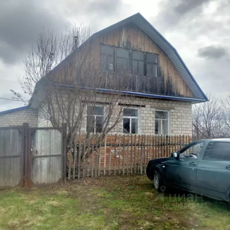 Дом в Башкортостан, Благовещенский район, Николаевский сельсовет, д. ... - Фото 0