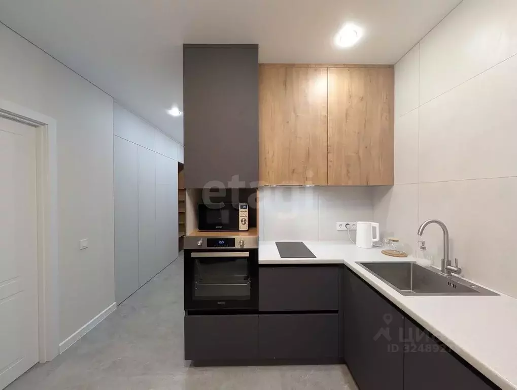 1-к кв. Тюменская область, Тюмень ул. Тимофея Чаркова, 91 (39.0 м) - Фото 1