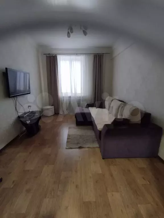 2-к. квартира, 60 м, 1/4 эт. - Фото 0