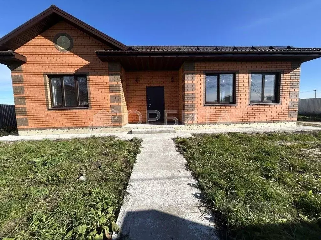 Дом в Тюменская область, Тюменский район, д. Есаулова ул. Гайдара, 13 ... - Фото 1