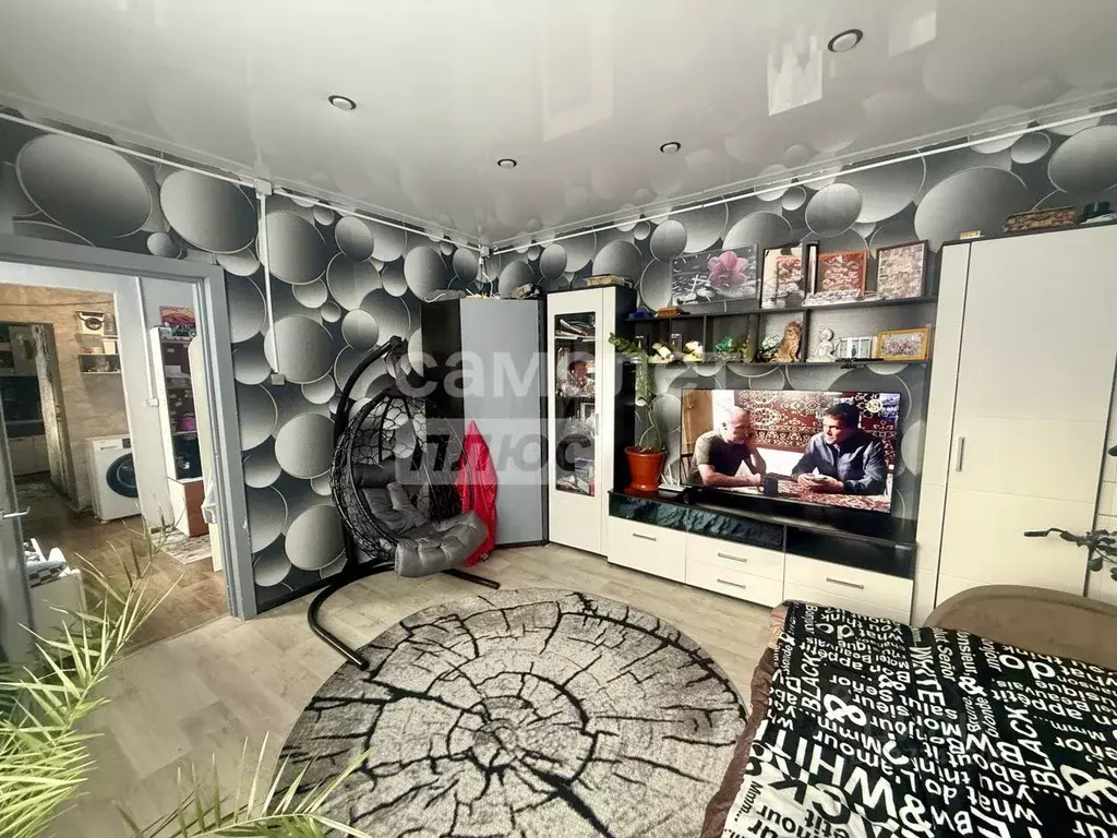 2-к кв. Свердловская область, Серов ул. Карпинского, 24 (40.0 м) - Фото 2