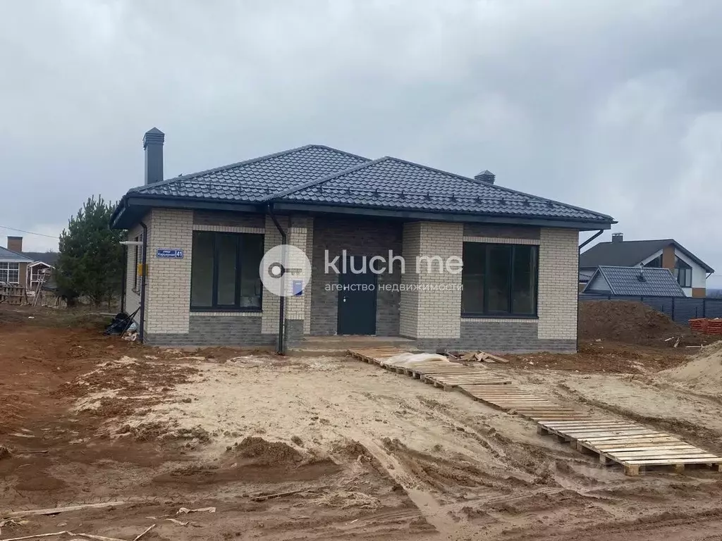 Дом в Татарстан, Верхнеуслонский район, Набережно-Морквашское с/пос, ... - Фото 0