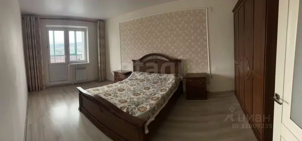 2-к кв. Бурятия, Улан-Удэ ул. Модогоева, 6 (66.8 м) - Фото 1
