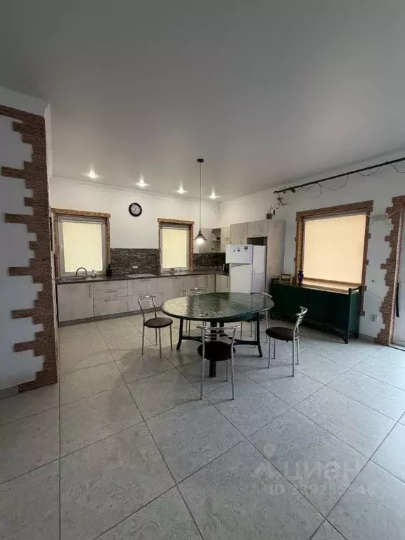 Дом в Белгородская область, Белгородский район, Никольское с/пос, с. ... - Фото 2