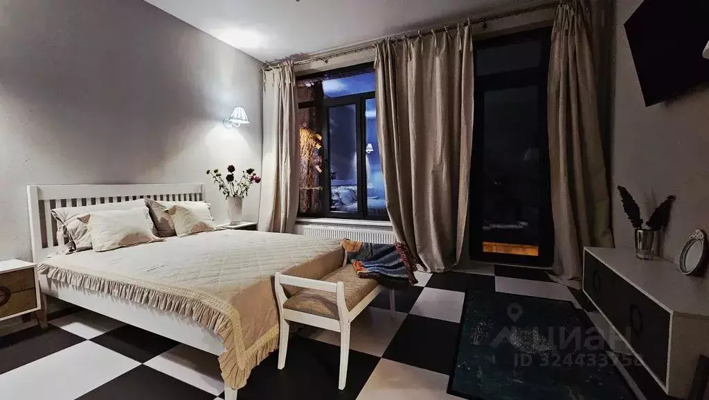 Дом в Кабардино-Балкария, Эльбрусский район, с. Терскол  (150 м) - Фото 2