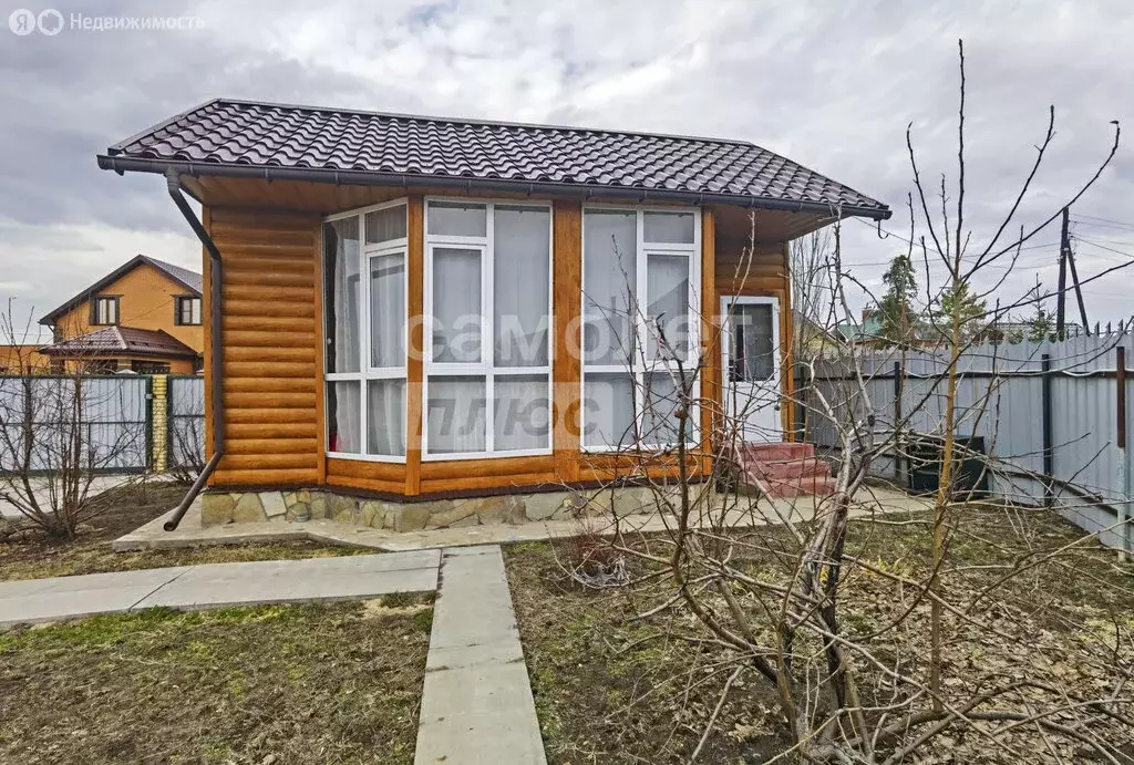 Дом в село Усть-Заостровка, улица Куйбышева, 122 (31.9 м) - Фото 1
