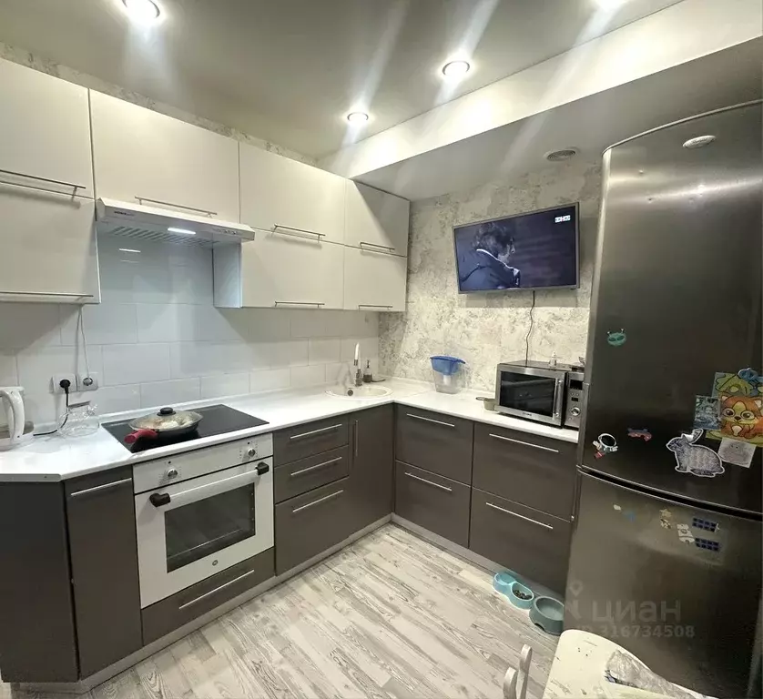 1-к кв. Волгоградская область, Волгоград ул. Фадеева, 61 (42.0 м) - Фото 1