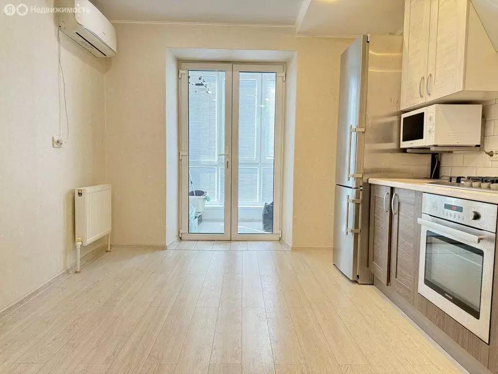 1-комнатная квартира: Энгельс, Комсомольская улица, 160 (51.5 м) - Фото 1