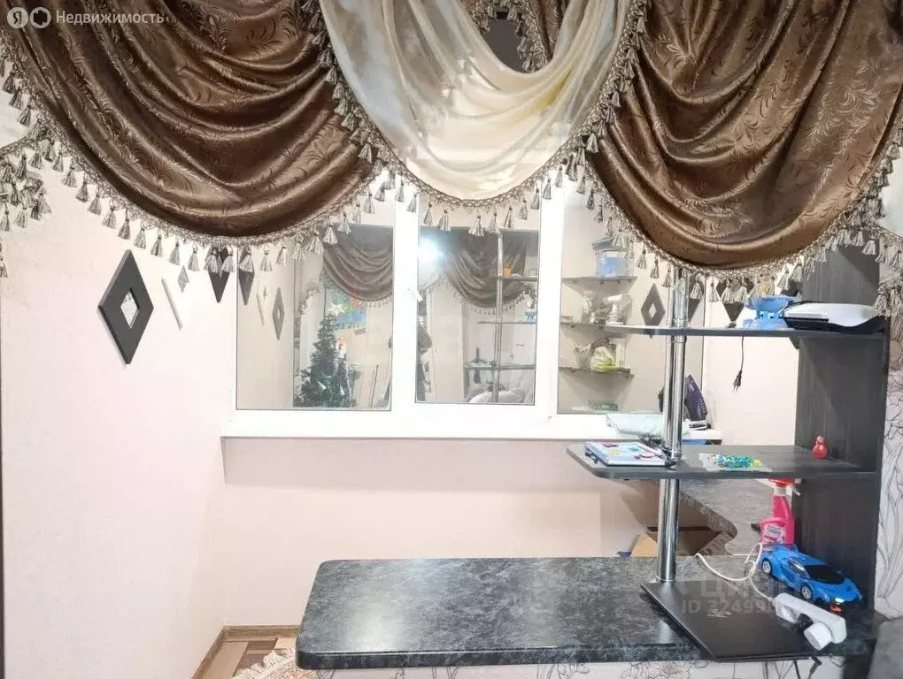 4-комнатная квартира: Новосибирск, Выборная улица, 106 (70.3 м) - Фото 2