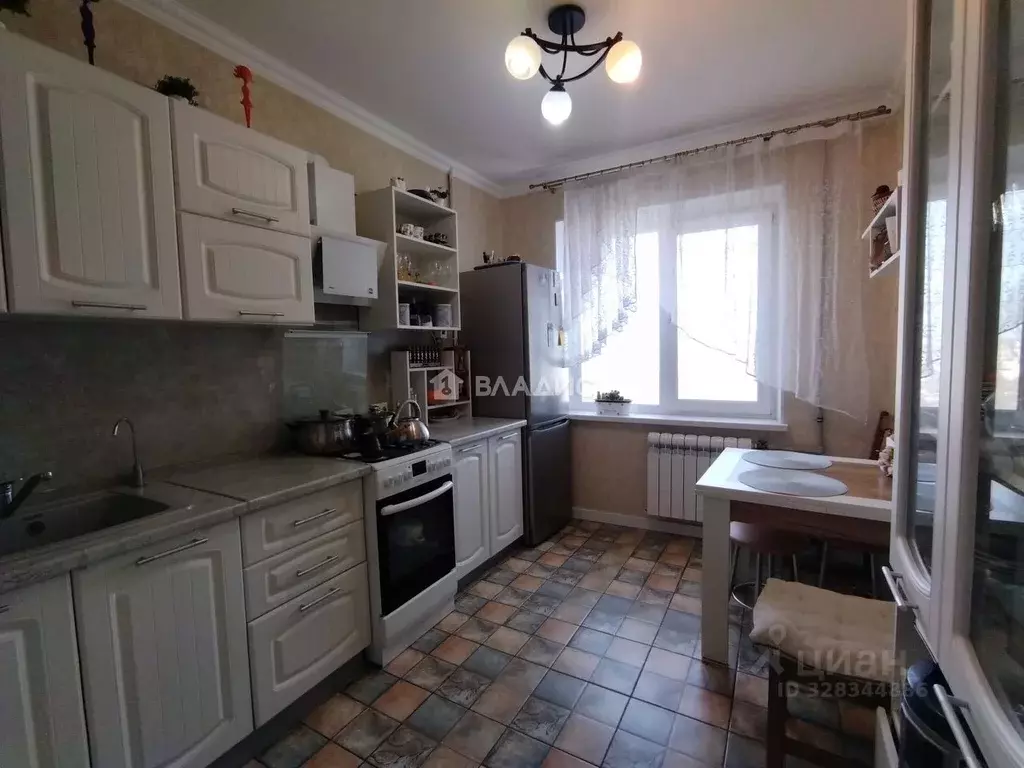 3-к кв. Белгородская область, Белгород ул. 5 Августа, 40 (60.4 м) - Фото 1