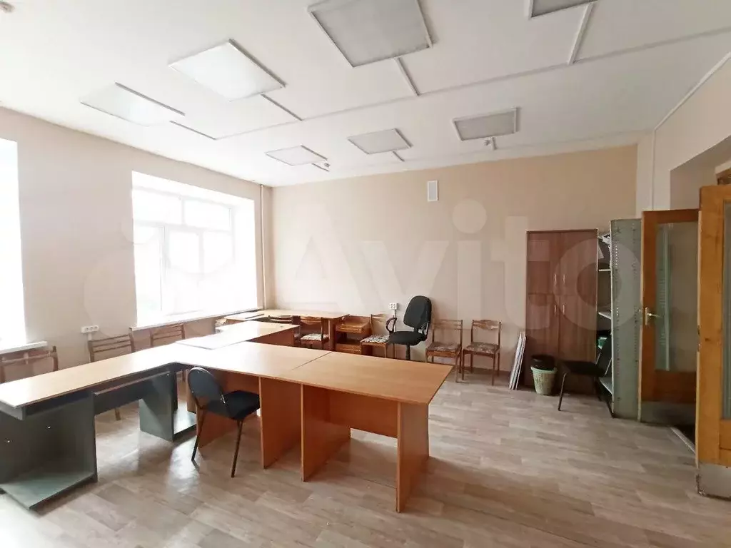 Офисы в центре у администрации от 32 м до 68 м - Фото 1