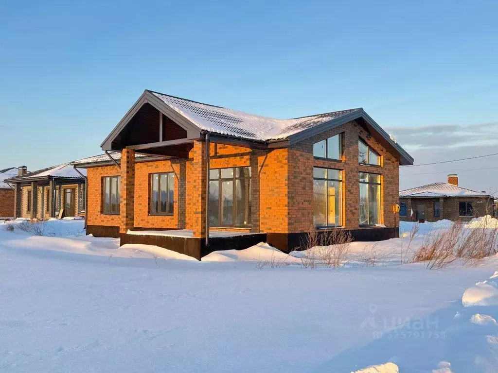 Дом в Татарстан, Лаишевский район, с. Сокуры ул. Янтарная (127 м) - Фото 1