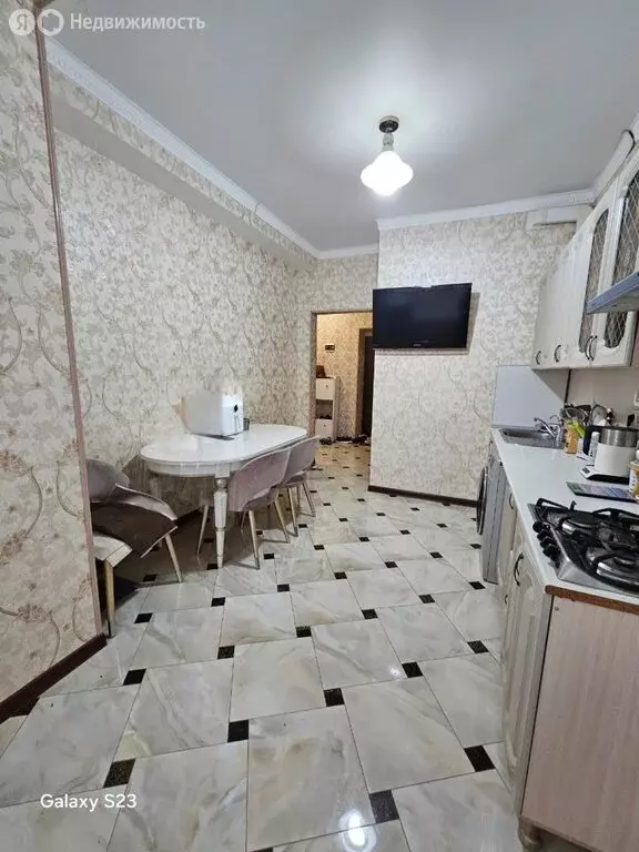 1-комнатная квартира: Махачкала, улица Гайдара Гаджиева, 22Б (47 м) - Фото 2