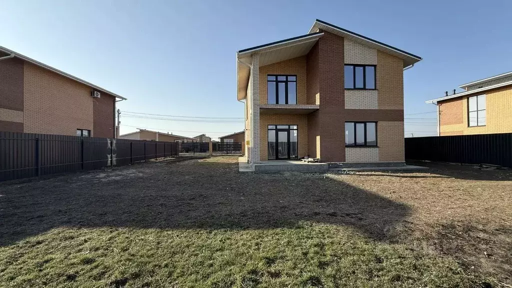 Дом в Астраханская область, Приволжский район, пос. Кирпичного Завода ... - Фото 1