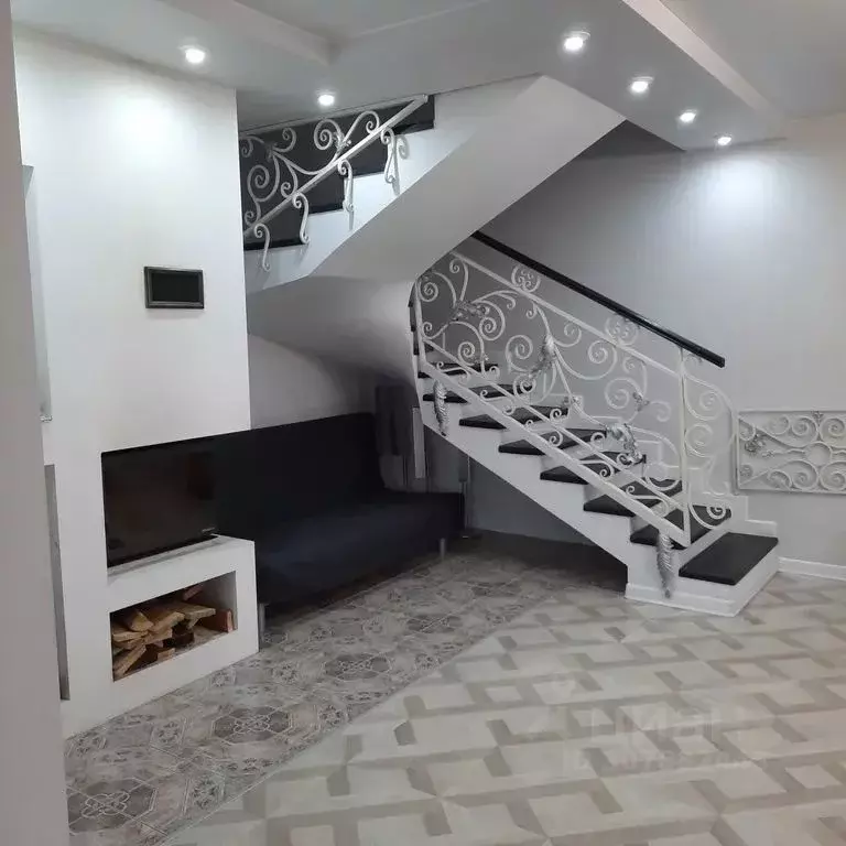 Дом в Ленинградская область, Выборг Центральная ул., 18 (230 м) - Фото 0