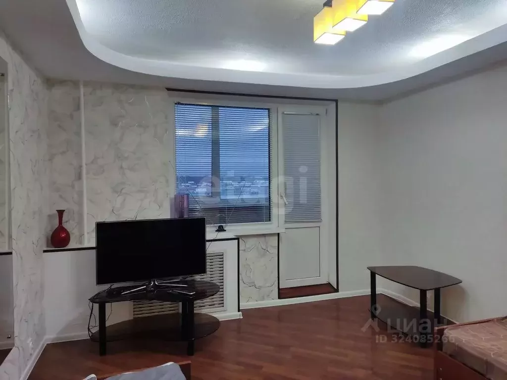 2-к кв. Вологодская область, Череповец Олимпийская ул., 57 (57.8 м) - Фото 1