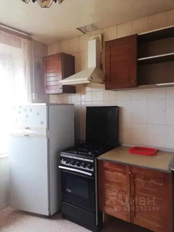 3-к кв. Воронежская область, Воронеж ул. Остужева, 28 (70.0 м) - Фото 1