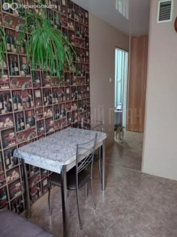 1-комнатная квартира: Вяземский, Коммунистическая улица, 33 (29.2 м) - Фото 2