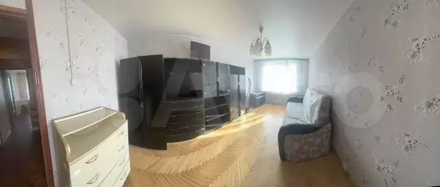 Комната 47 м в 2-к., 5/5 эт. - Фото 0