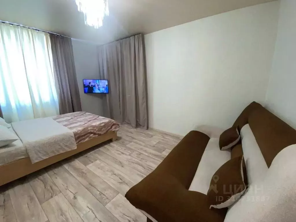 1-к кв. Свердловская область, Асбест ул. Войкова, 64/1 (36.0 м) - Фото 1